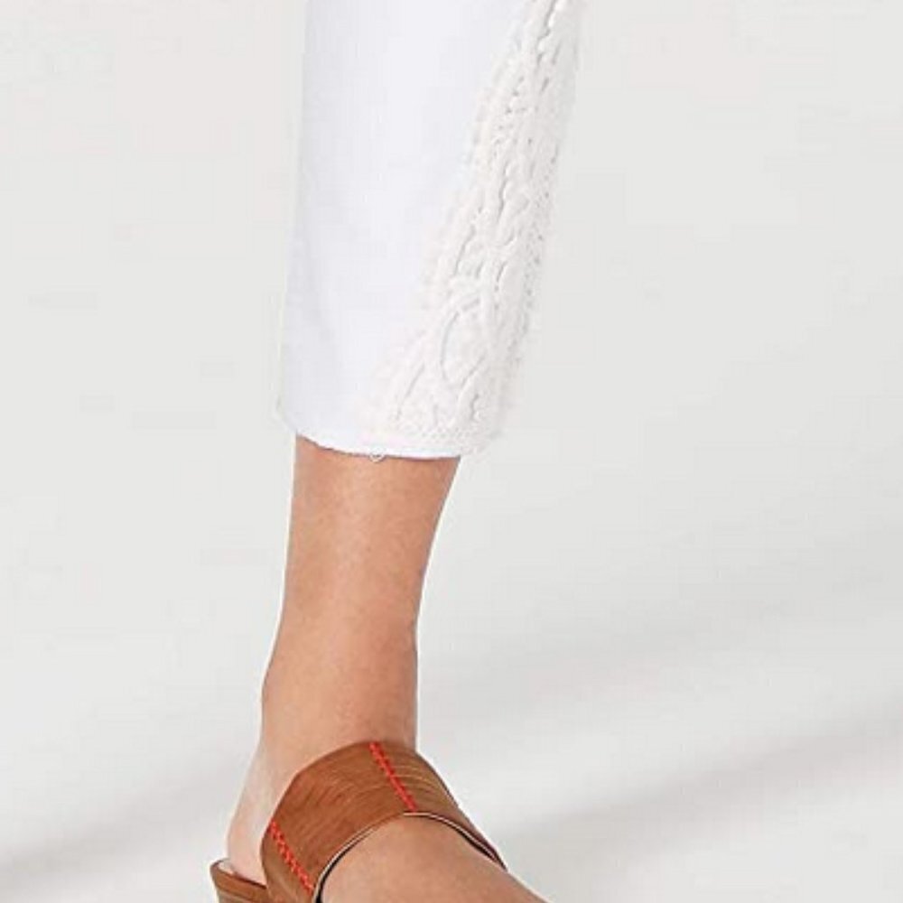 Style & Co Skinny Ankle Pant Crochet Detail Split Hem White Jeans 10P Petite 10 - Picture 14 of 16